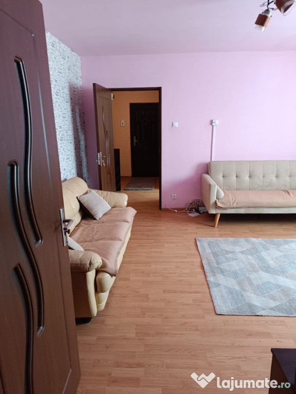 Apartamemt 2 camere Ultracentral etaj 1