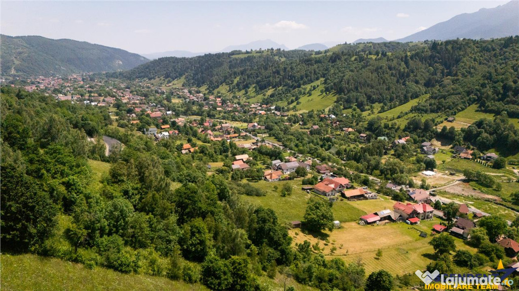 Teren de 1.450 mp, cu priveliste de carte postala, Bran, Moi
