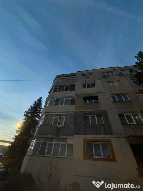 Apartament 2 camere Pitesti