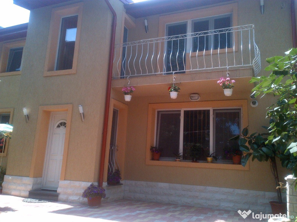 Vila Dacia-Eminescu, 4 camere, curte, ideala birou,