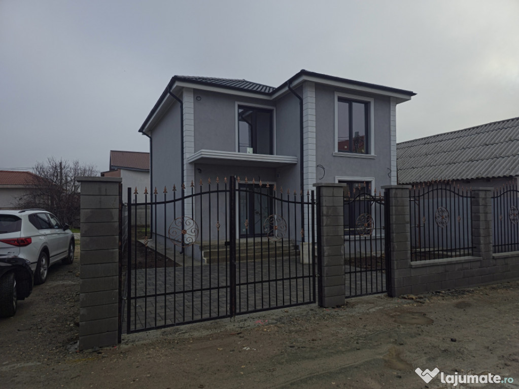 Casă individuală P+1 – Ovidiu zonă liniștită 4 camer