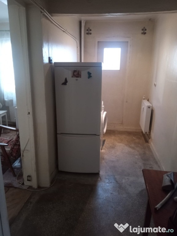 Apartament, Cartier Petrișor