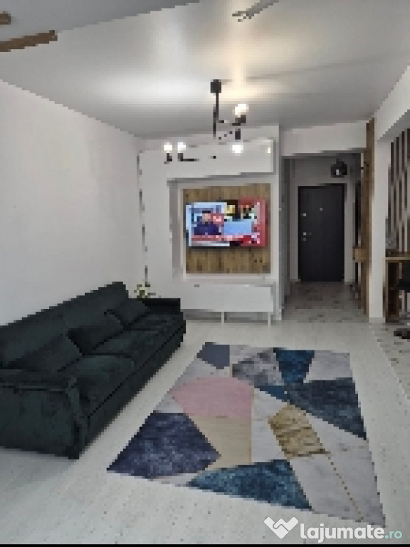 Inchiriez garsoniera