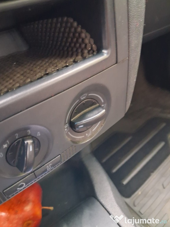 Skoda Fabia benzina+GPL, an 2005, 280000km