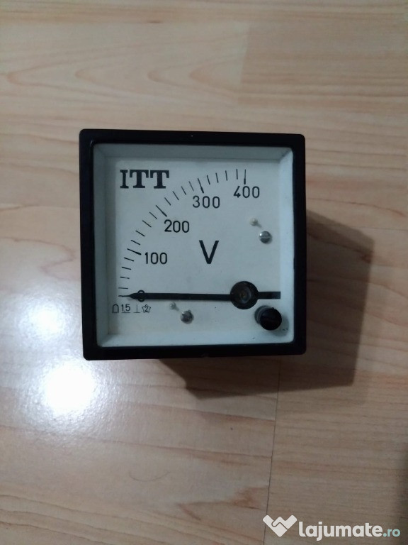 Voltmetru ITT 400V