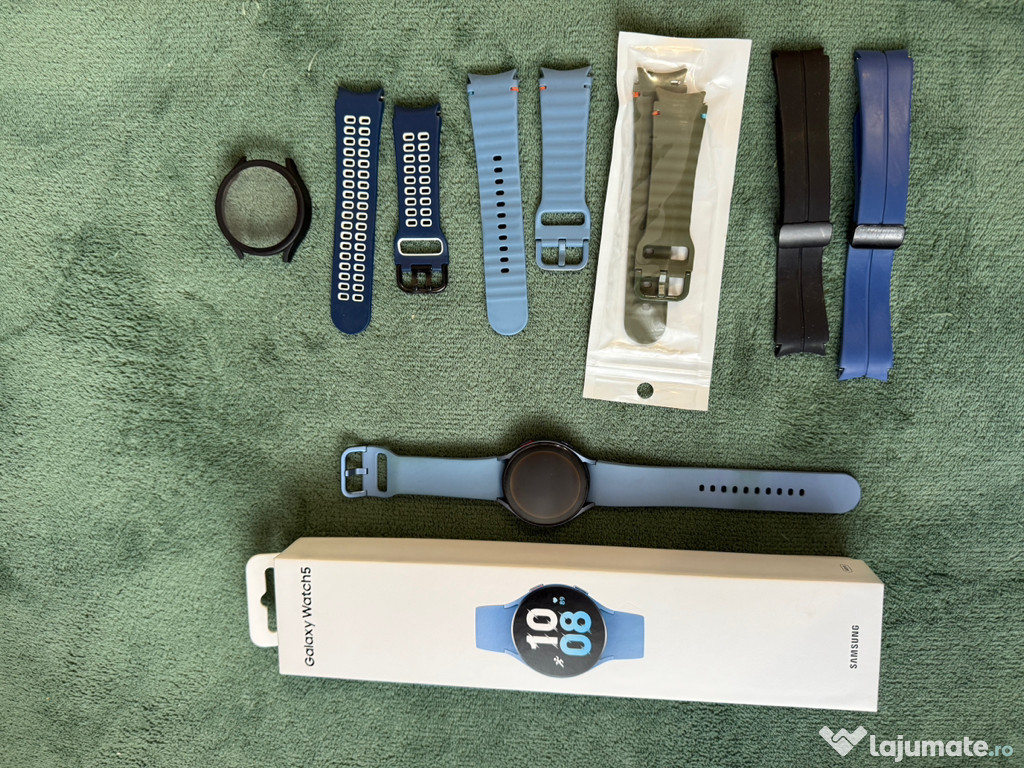 Samsung Galaxy Watch 5, folosit, dar în stare foarte bună