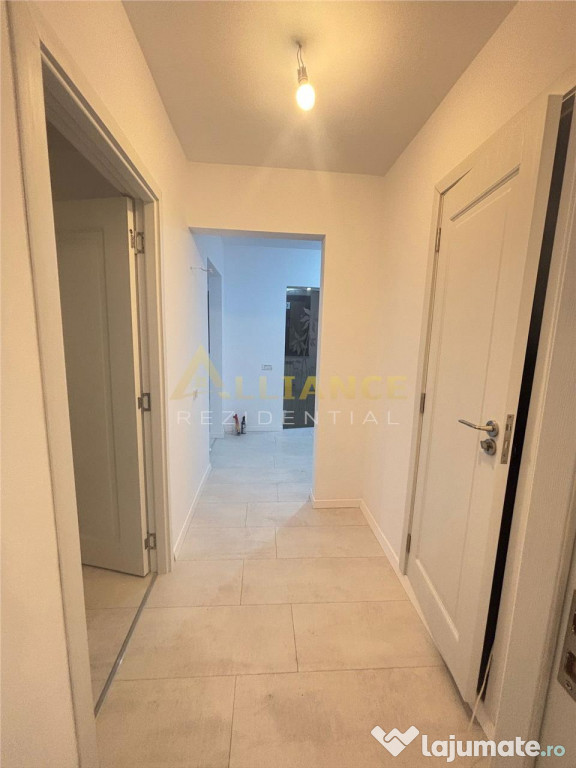 Apartament renovat cu 3 camere la Strand Berceni - Brancovea