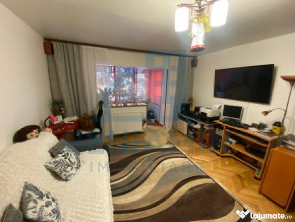 Apartament 3 camere semidecomandat, parter, Lapus, centra...