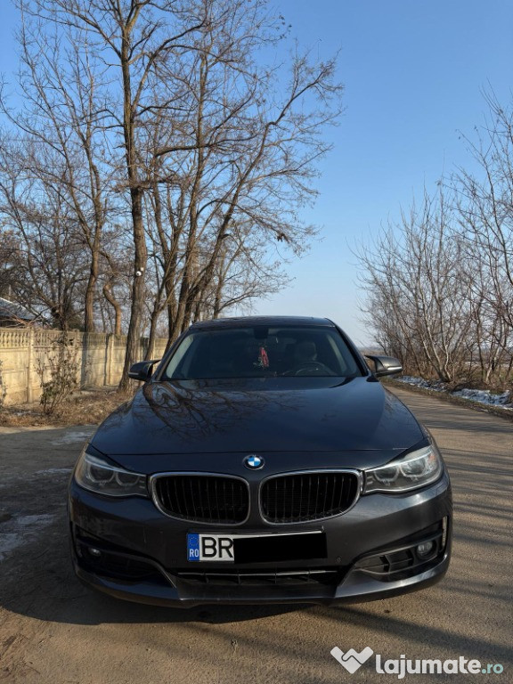Vând bmw 318d din 2015