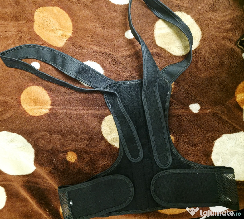 Suport pentru spate, corectarea coloanei .