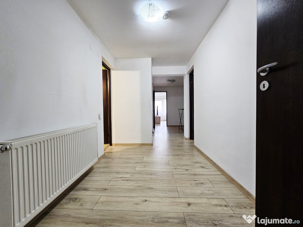 Casa mare pentru 2 familii|locatie buna