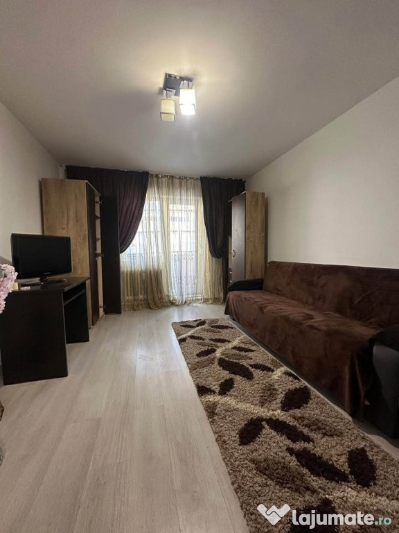 Apartament 2 camere , in Podul de Piatra,