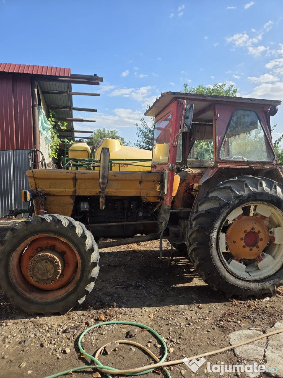 Tractor Fiat 1000
