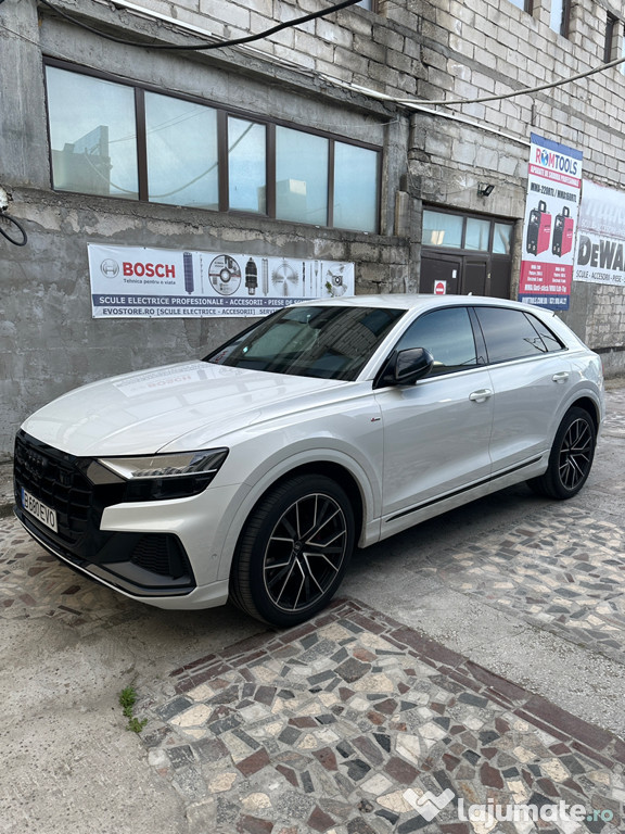 Audi Q8 3300km 2022