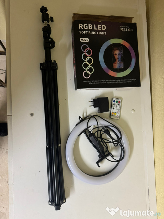 Trepied aproape ca nou