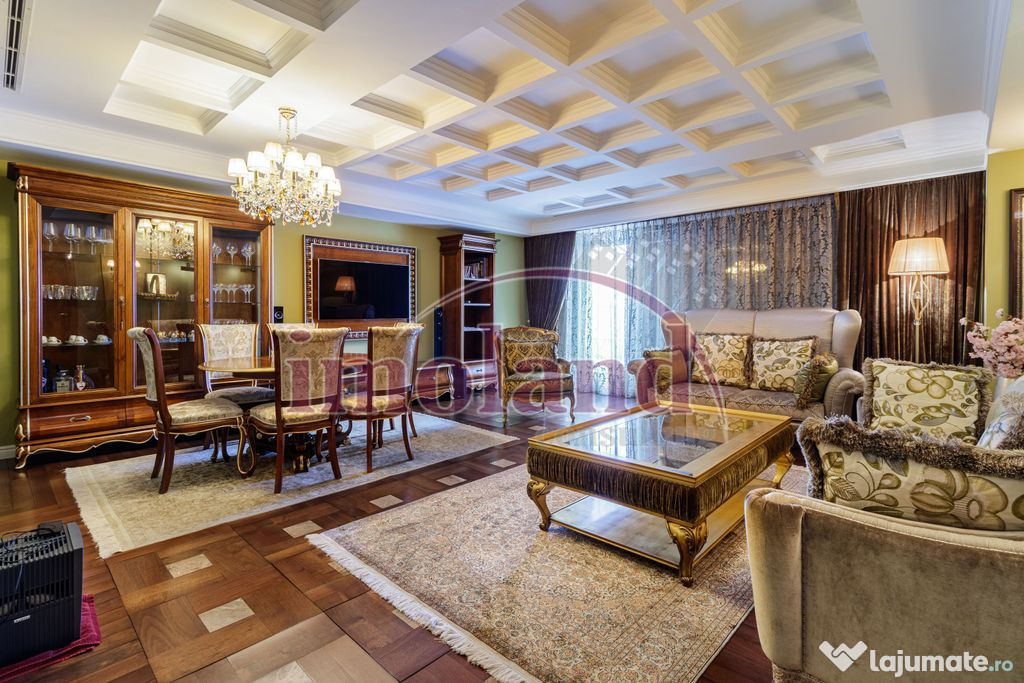 Vanzare- Proprietate splendida cu terasa cu vedere catre ...