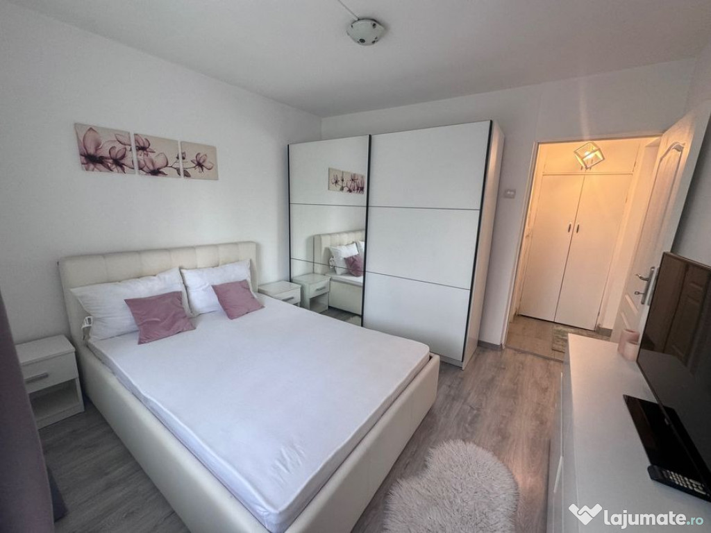 Dristor apartament decomandat cu 2 camere