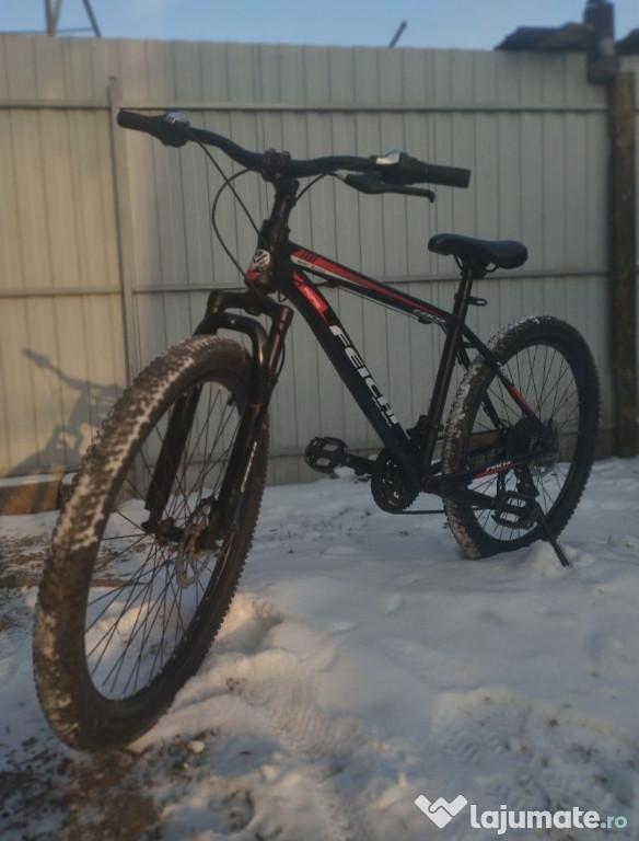 Vând bicicleta sport