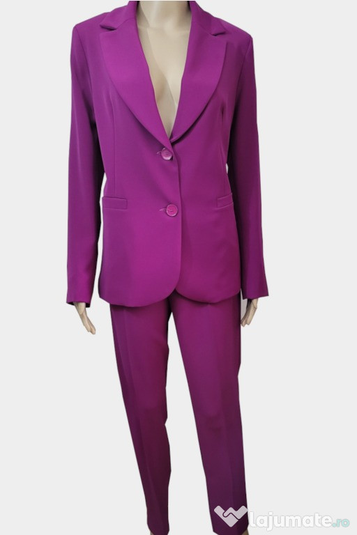 Vand Costum Dama, Naomi, Nou cu eticheta, Regular Fit, Visiniu, 42/44