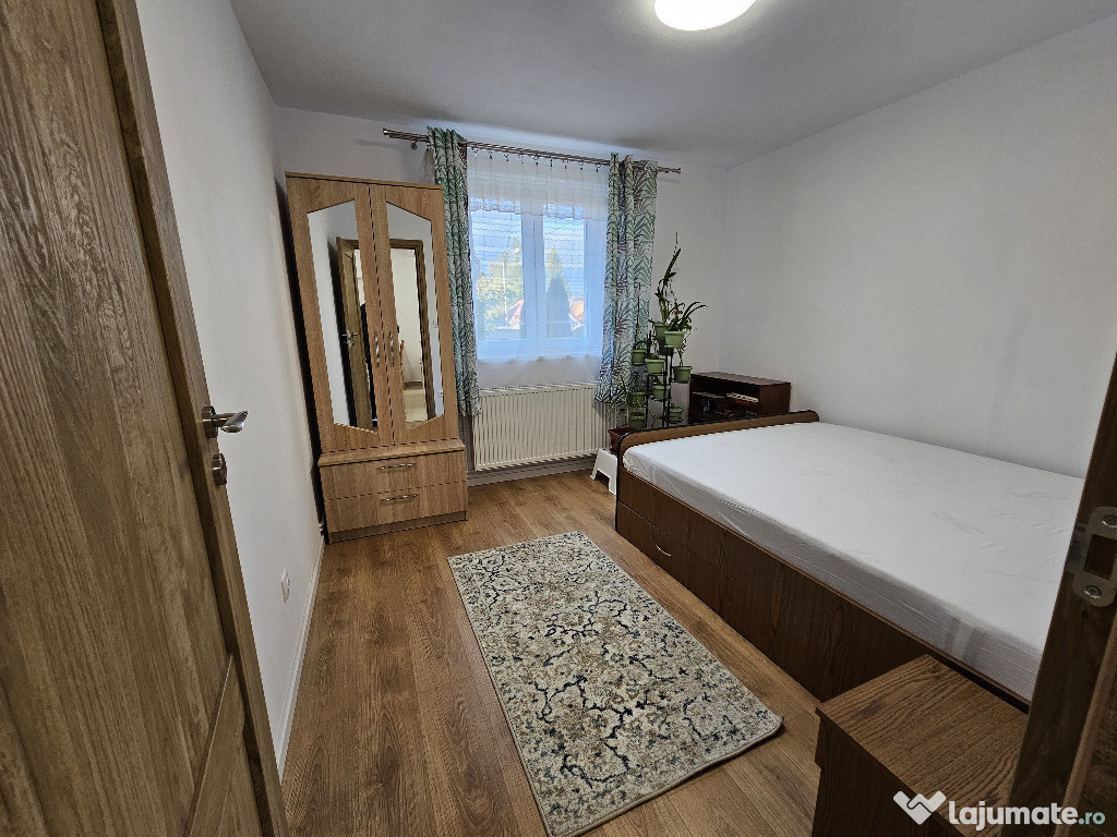 Inchiriez apartament Medias, Gloria, total renovat si utilat