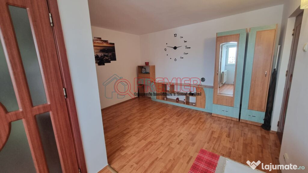 ! 2 camere - 10 min Metrou Aparatorii Patriei - Str.