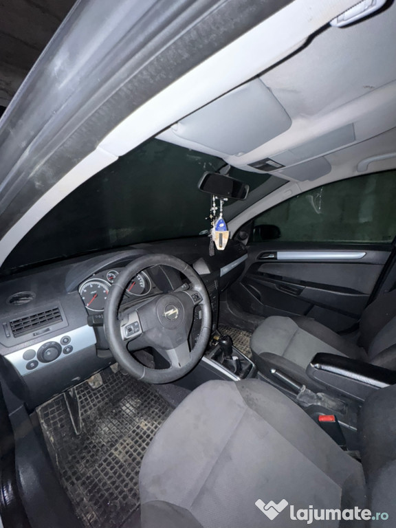 Opel astra h 1.9 ctdi