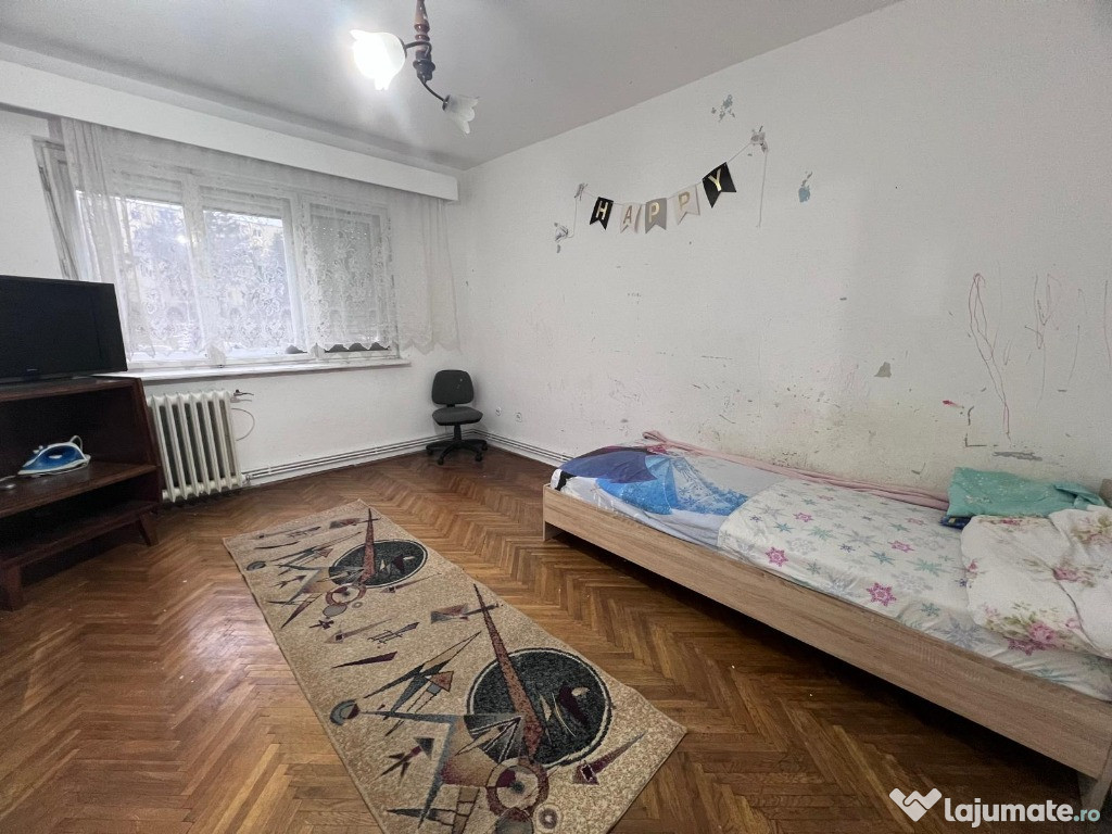 Apatament 3 camere,zona Minerului-Lidl