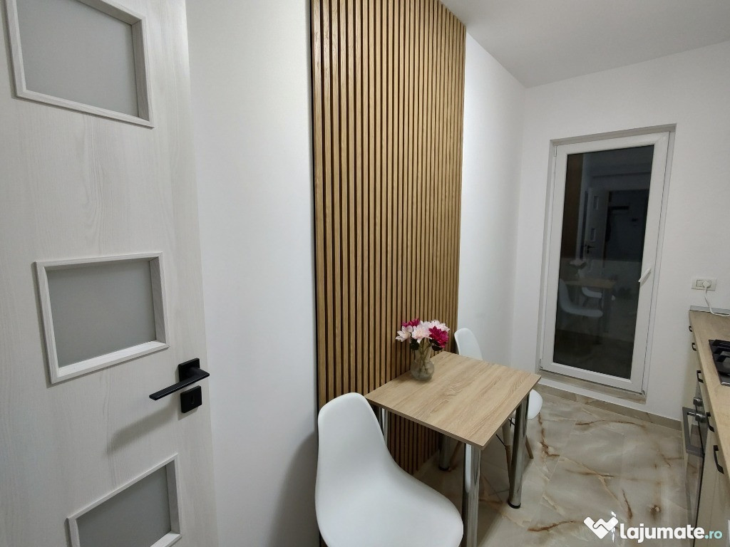 Berceni metrou biruintei 81 cu parcare