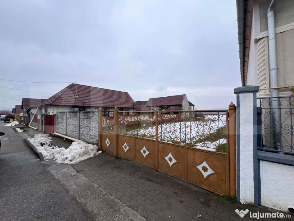 Teren intravilan, 941mp, front 12m, utilitati la strada, Ciu