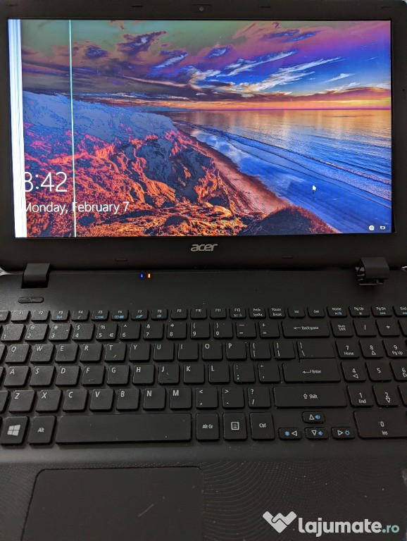 Dezmembrez laptopuri diverse