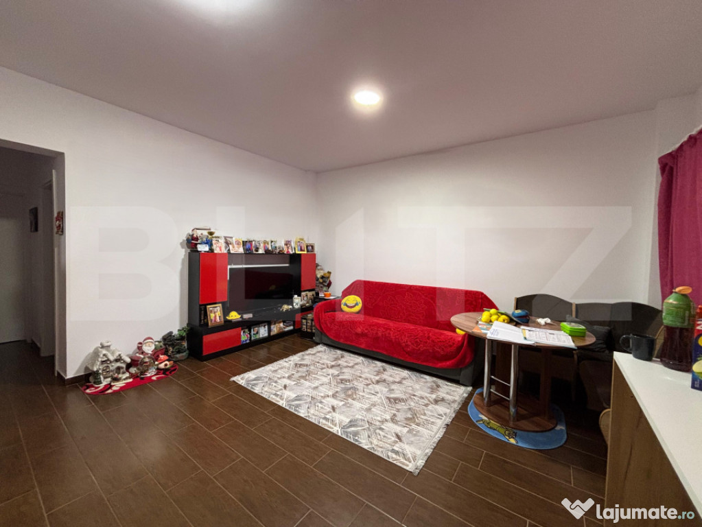 Apartament 3 camere Tomești