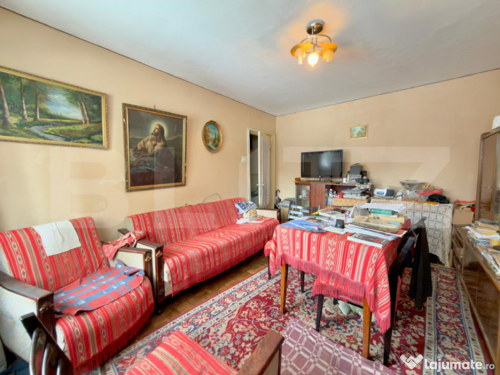 Apartament 3 camere, 48 mp, zona Racheta-Craiovița Nouă