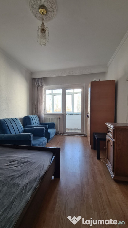 Vand garsoniera etaj 3 din 4 in Curtea de Arges