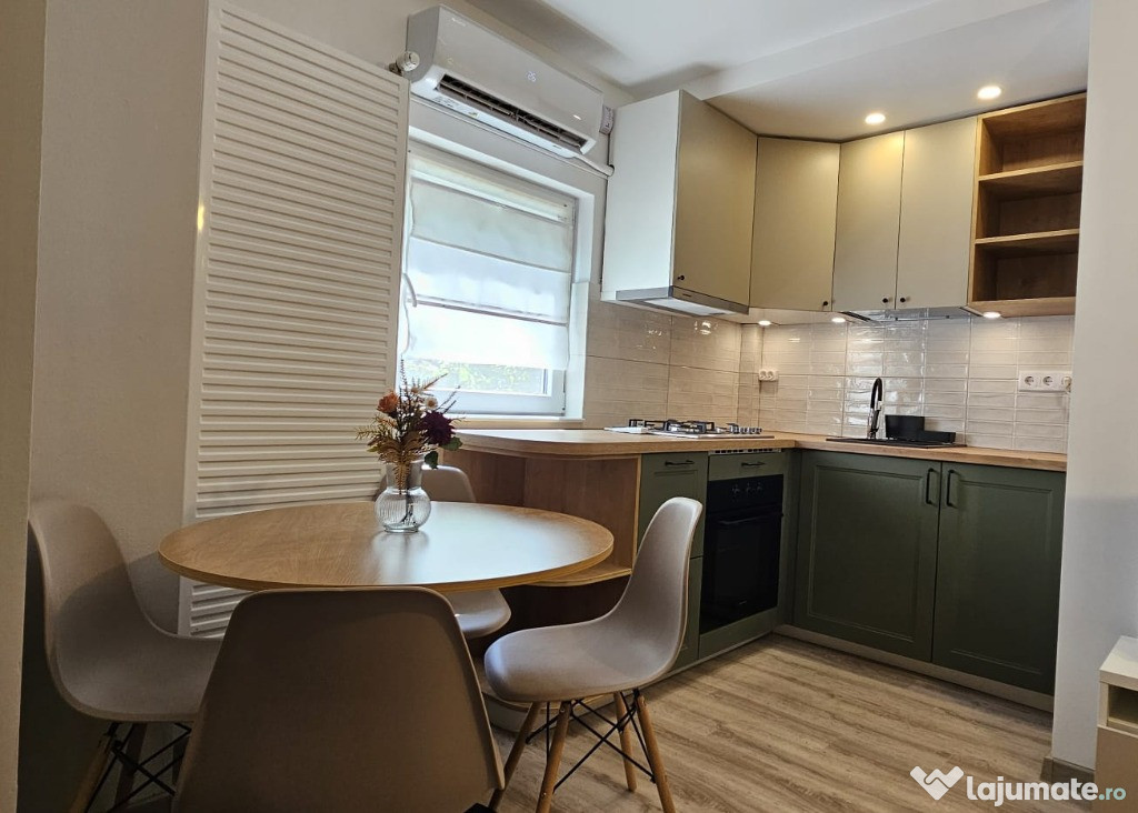 Apartament 2 camere zona DECEBAL