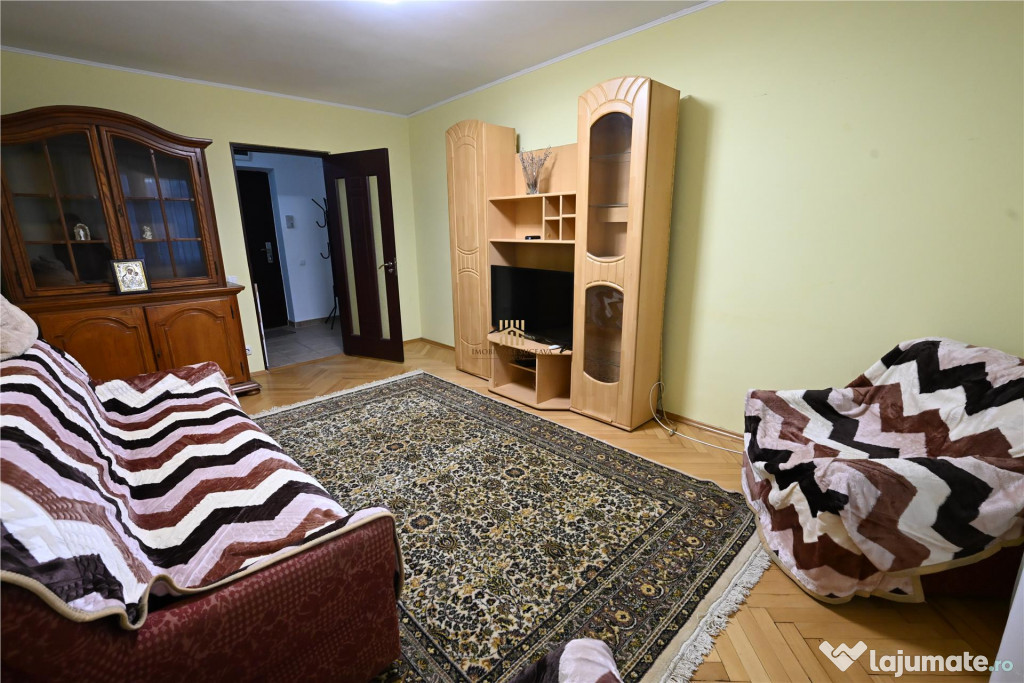 Apartament 2 camere De Inchiriat Ultracentral Cu loc Parcare