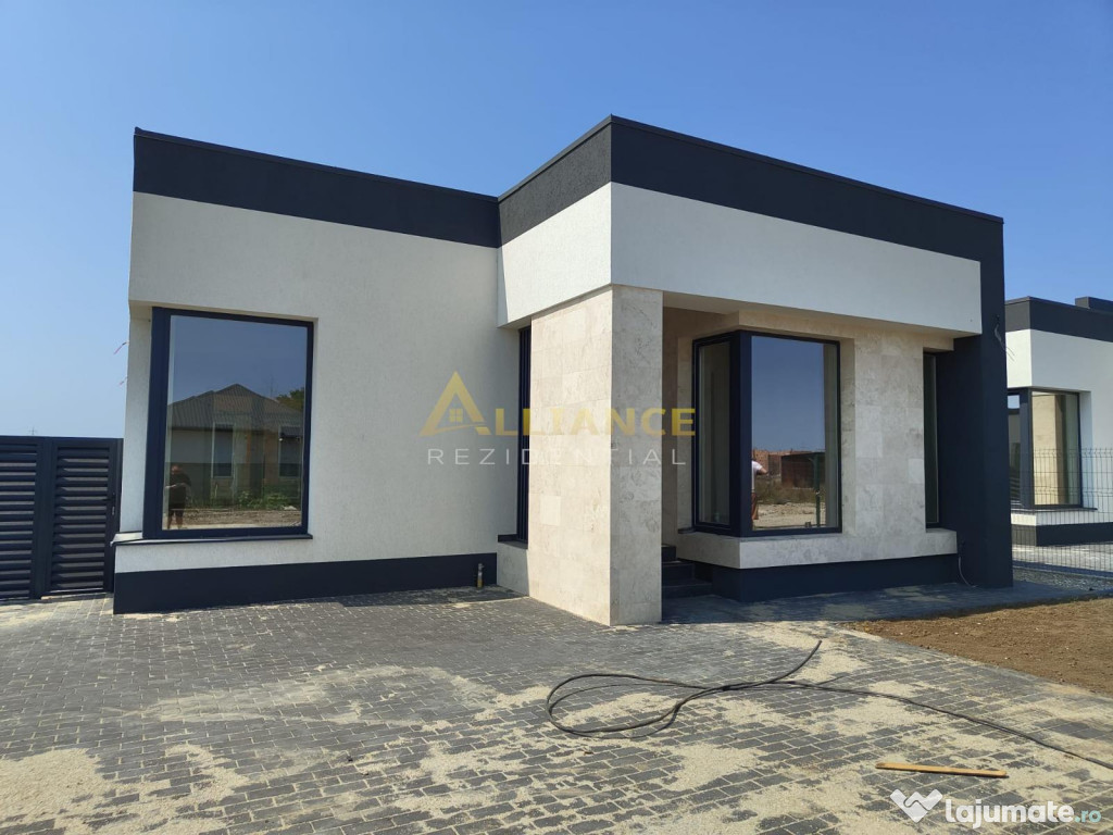Casa Individuala - 4 camere - 2 bai - 423 mp teren