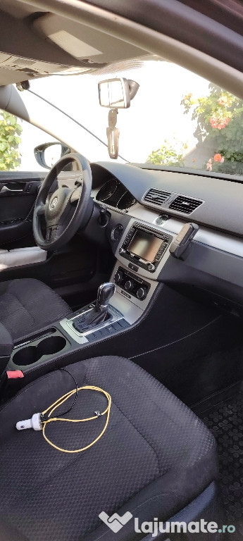 Vând Passat B7 150 cp