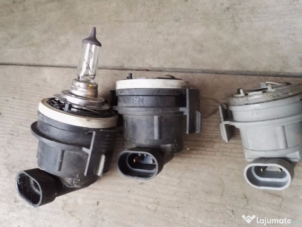 Suclu becuri -soclu xenon far BMW 320d an 2001,