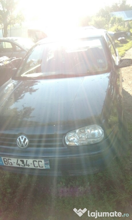 Dezmembrez vw golf 4