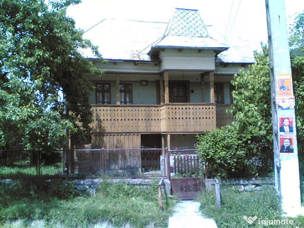 Casa nucsoara Sboghitesti, Arges central