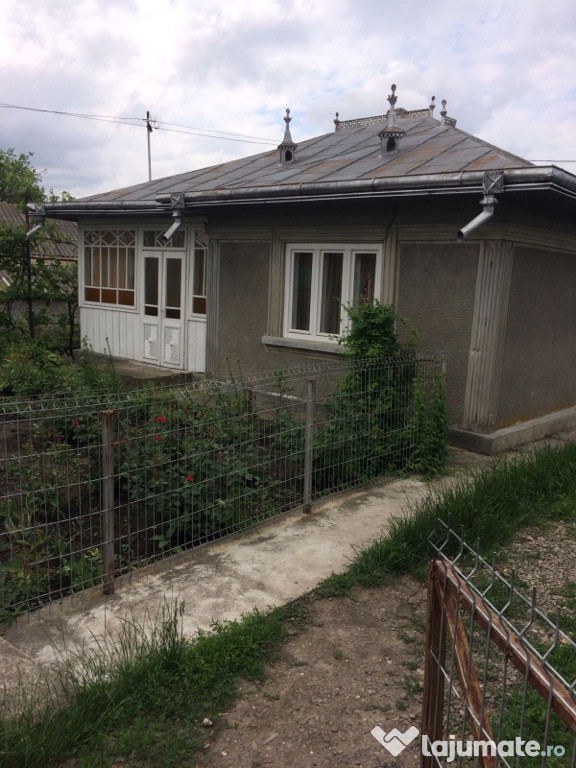 Casa 4 camere, teren 1300 m2 , Podriga