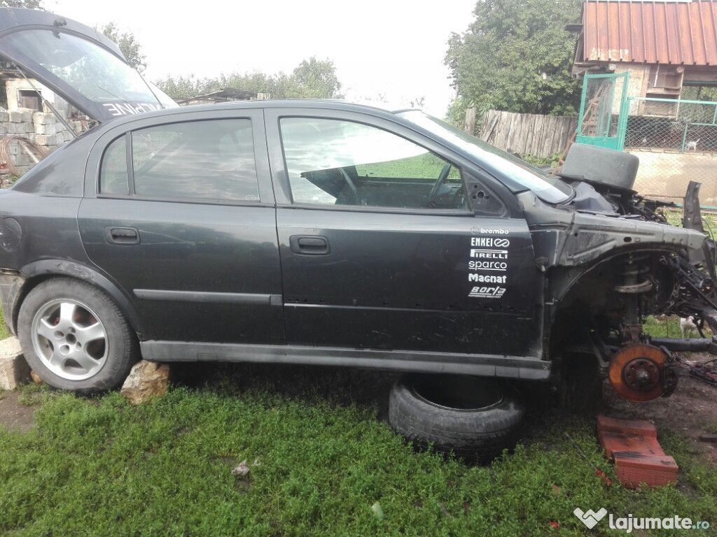 Dezmembrez opel astra g 2.0 dti