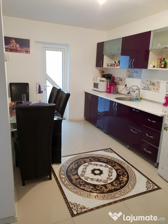 Apartament 3 camere Sud