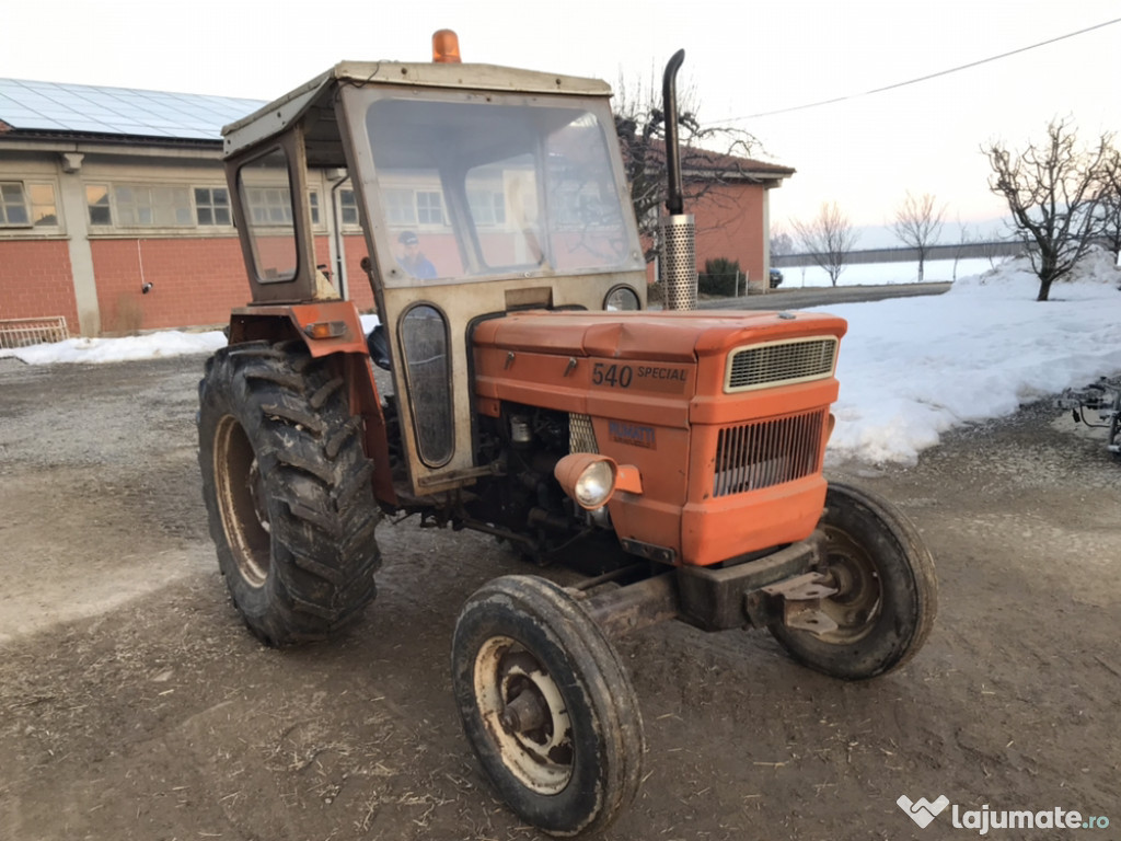 Tractor fiat 540