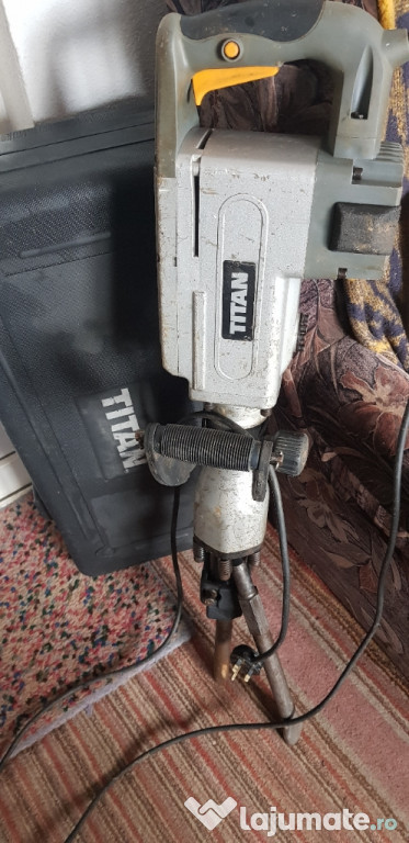 Demolator Titan