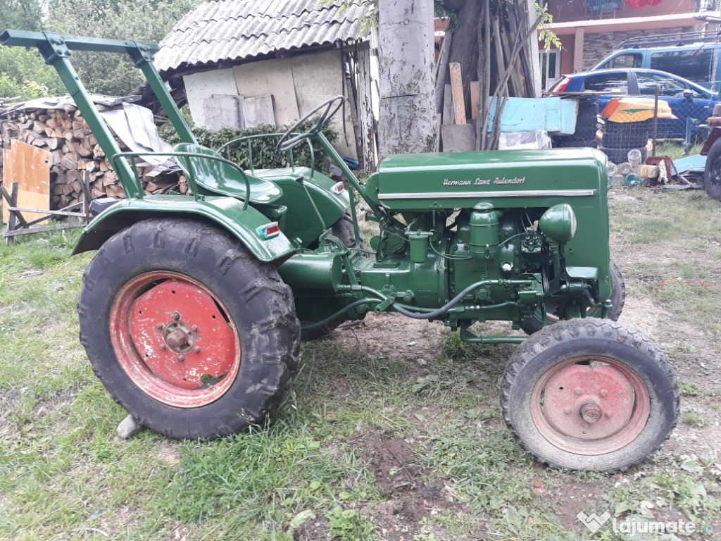 Tractor hela-herman