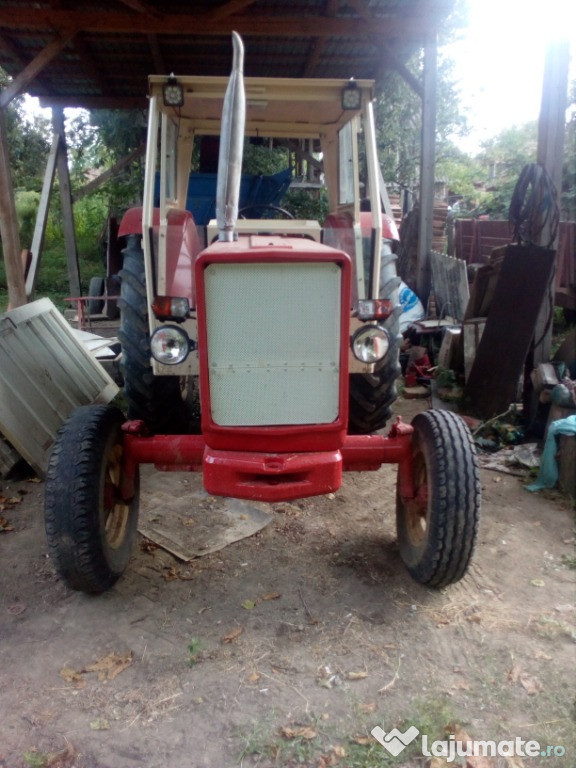 Tractor international 724