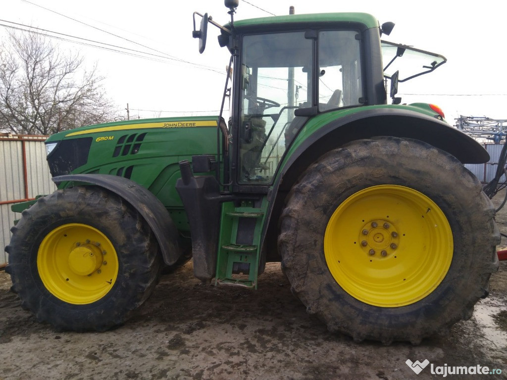 Tractor agricol Renault 9034 cu plata in rate
