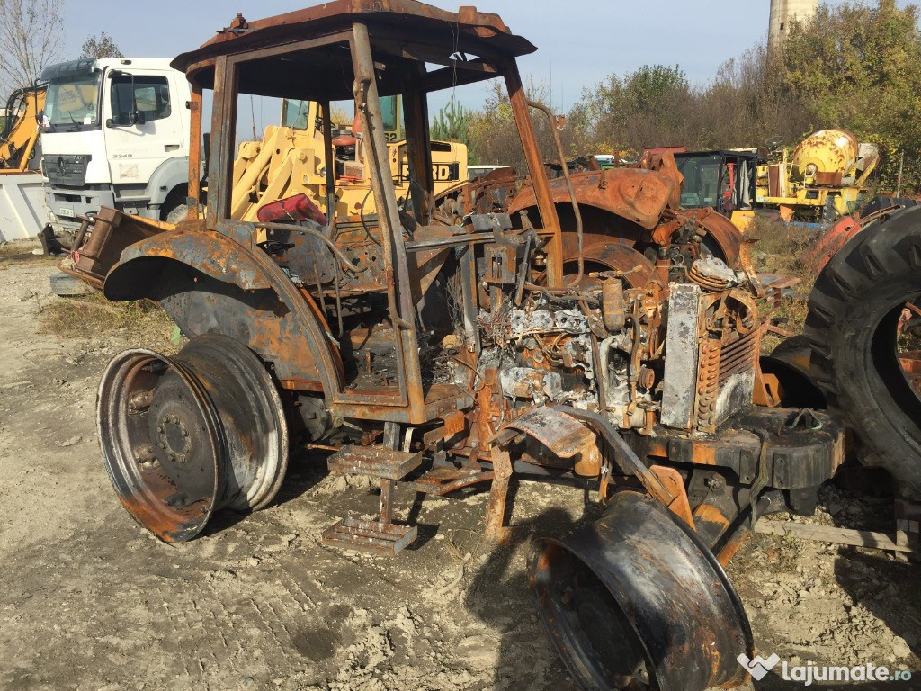 Piese/Dezmembrez New Holland TD5050