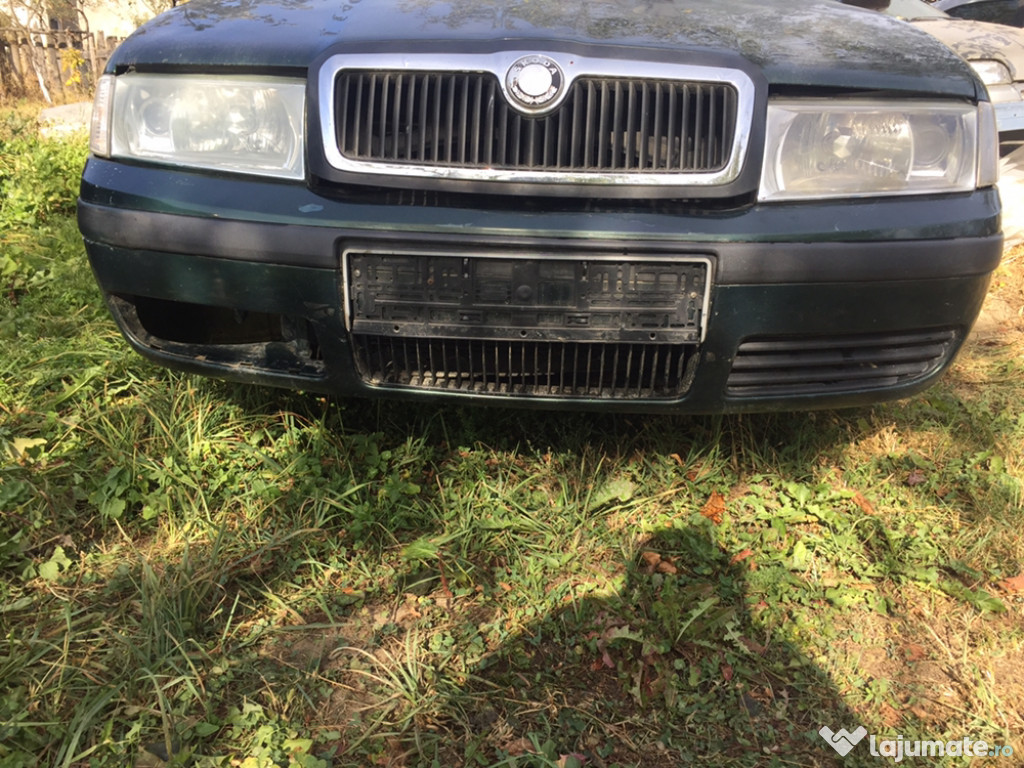 Dezmembrez Skoda Octavia 1